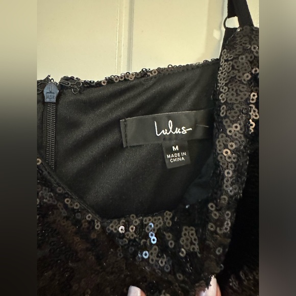 Lulu‘s sequin dress size medium. - Picture 3 of 3